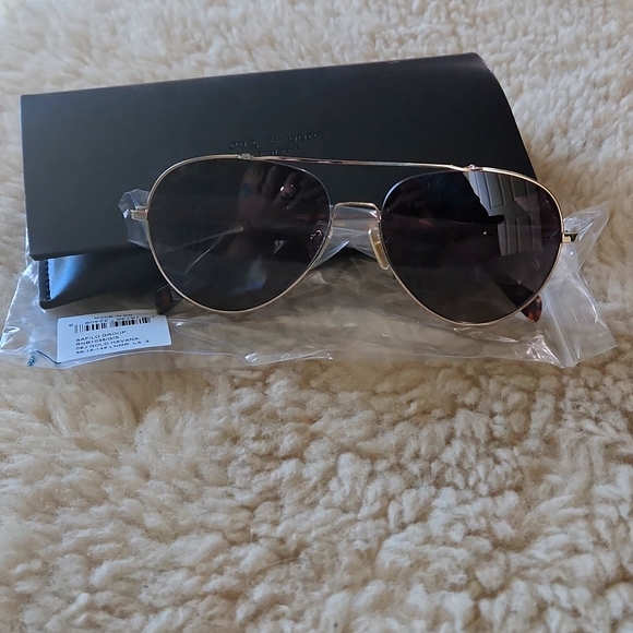 Gorgeous NWT Rag & Bone Aviator Sunglasses with Gradient Lens - Picture 2 of 14